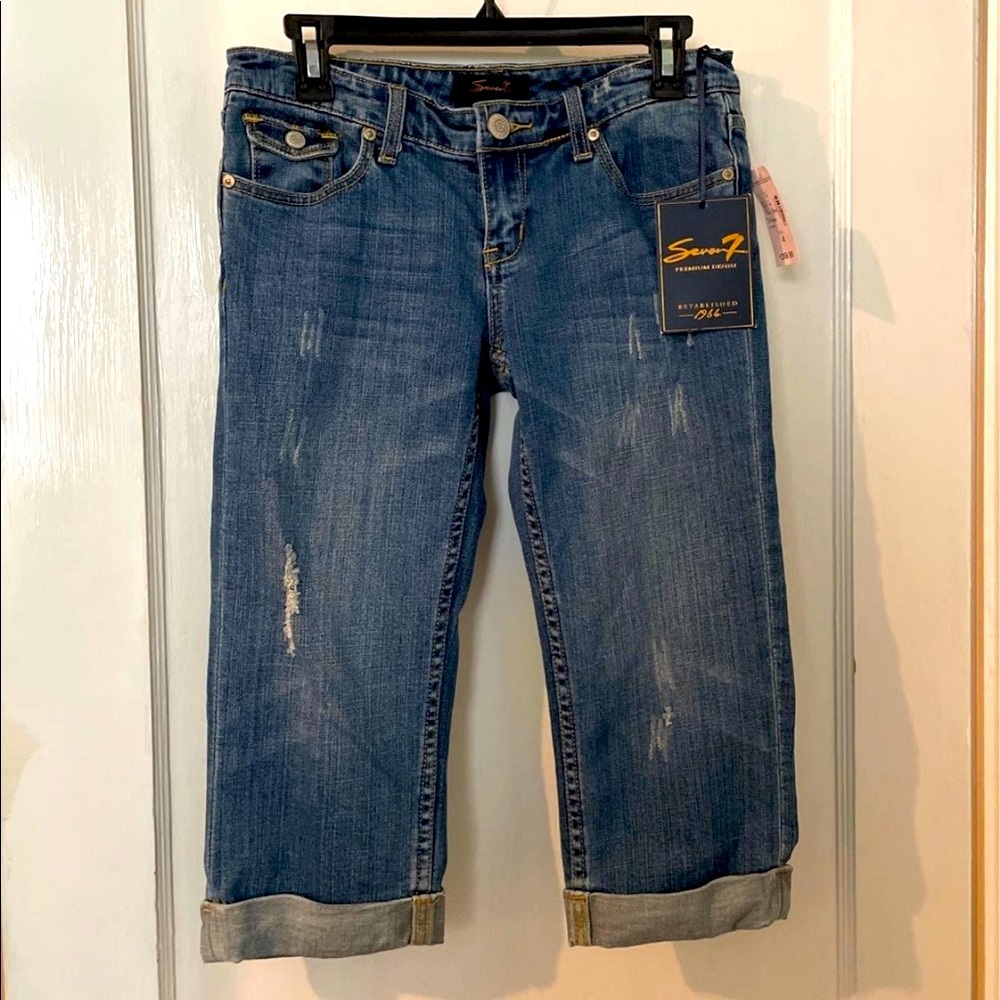 New With Tags Seven7 Jeans Capris size 4